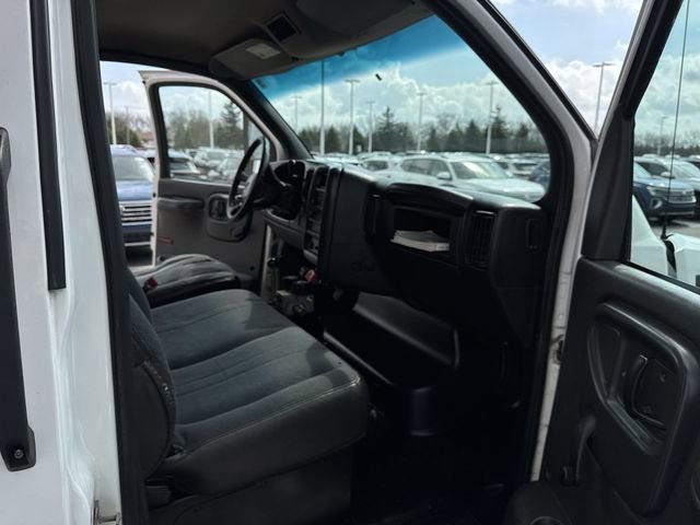 Used 2005 Chevrolet Kodiak C4500 2WD Regular Cab image 21