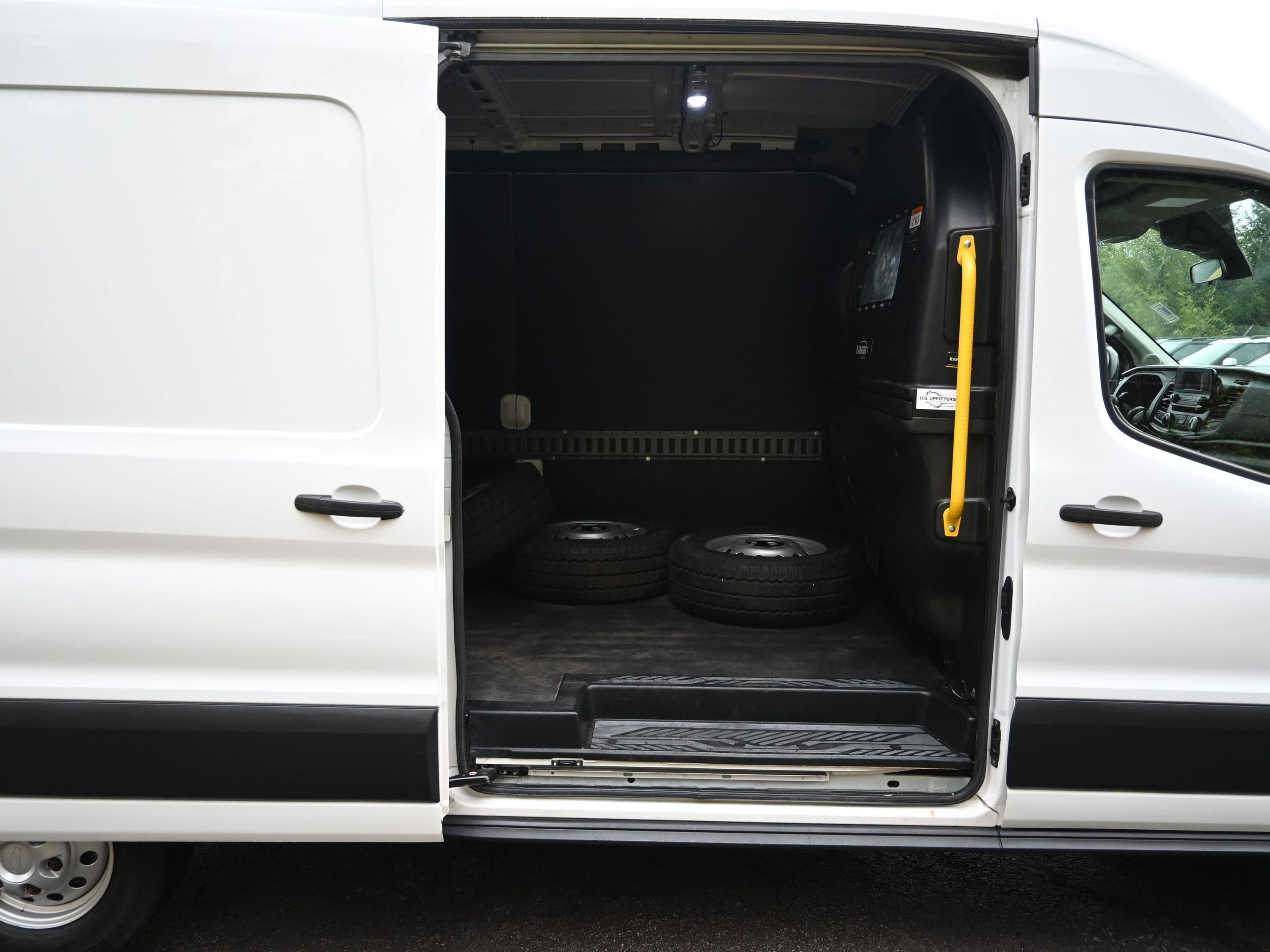 Used 2020 Ford Transit 250 Medium Roof AWD w/ Interior Upgrade Package image 8