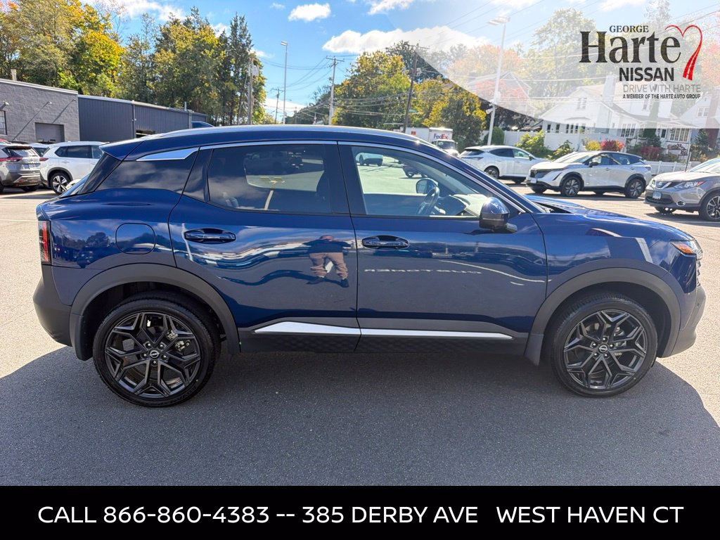 Certified 2025 Nissan Kicks SR AWD/4WD image 4