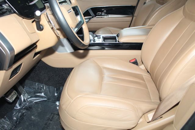 Used 2023 Land Rover Range Rover SE image 22