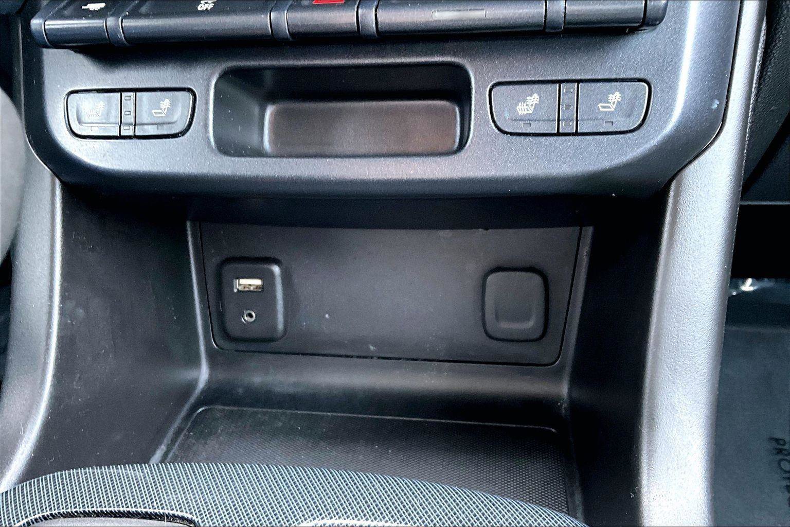 Used 2018 Chevrolet Colorado Z71 image 32