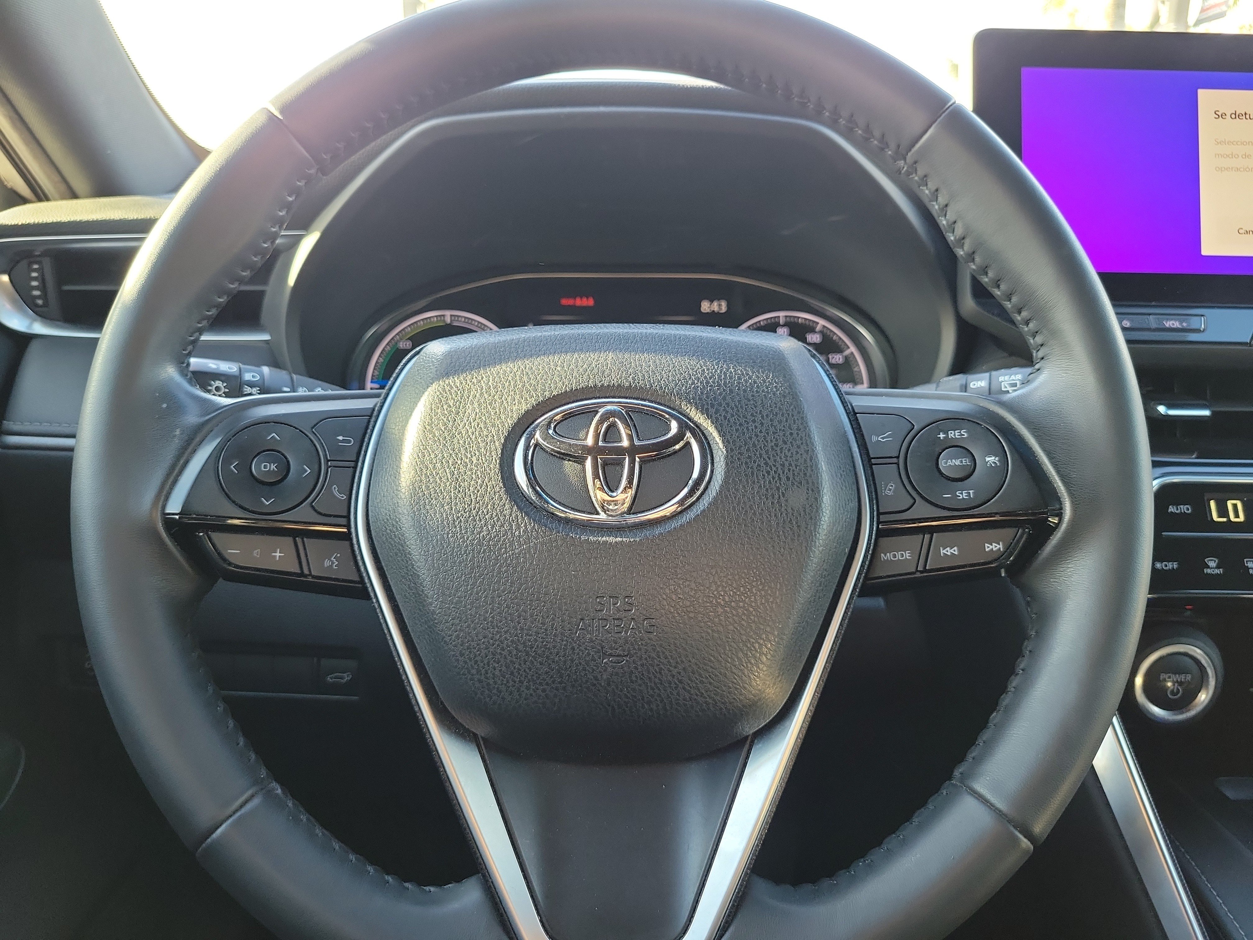 Used 2023 Toyota Venza XLE AWD/4WD image 23