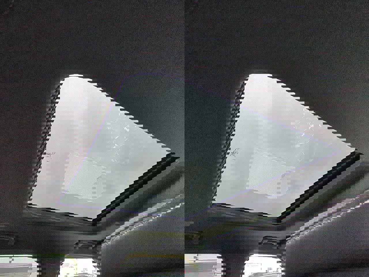 New 2026 Land Rover Discovery Limited Edition image 22