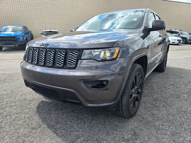 Used 2021 Jeep Grand Cherokee Laredo X AWD/4WD image 7