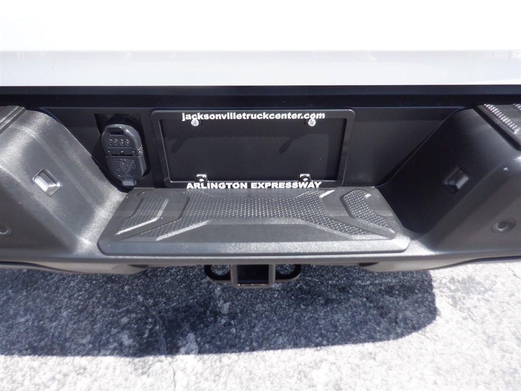 Used 2024 Chevrolet Silverado EV W/T AWD/4WD image 6