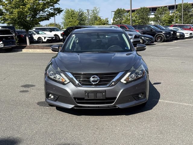 Used 2016 Nissan Altima 3.5 SL w/ 3.5 Technology Package FWD image 6