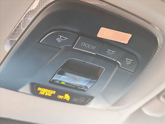 Certified 2023 Toyota Corolla Cross LE AWD/4WD image 20