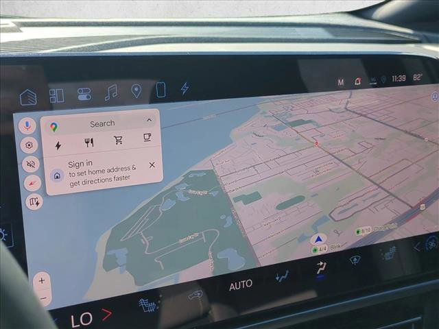 Used 2025 Chevrolet Equinox EV RS image 13