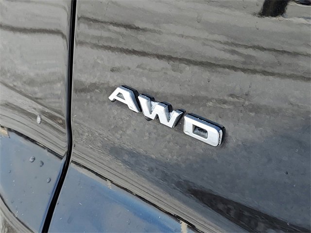 Certified 2022 Cadillac XT4 Premium Luxury w/ Safety Alert Package image 36