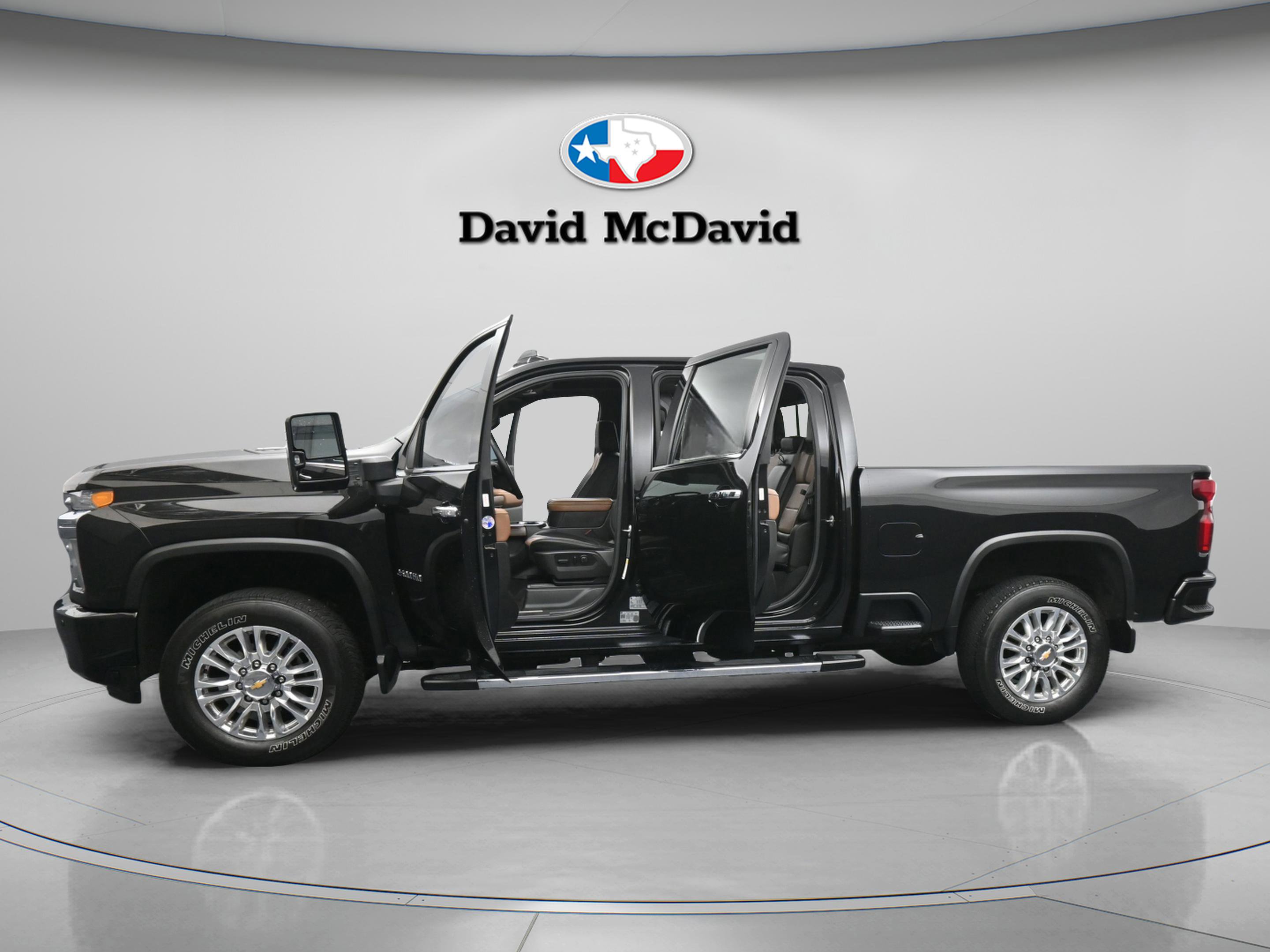 Used 2023 Chevrolet Silverado 2500 High Country w/ Safety Package II AWD/4WD image 47