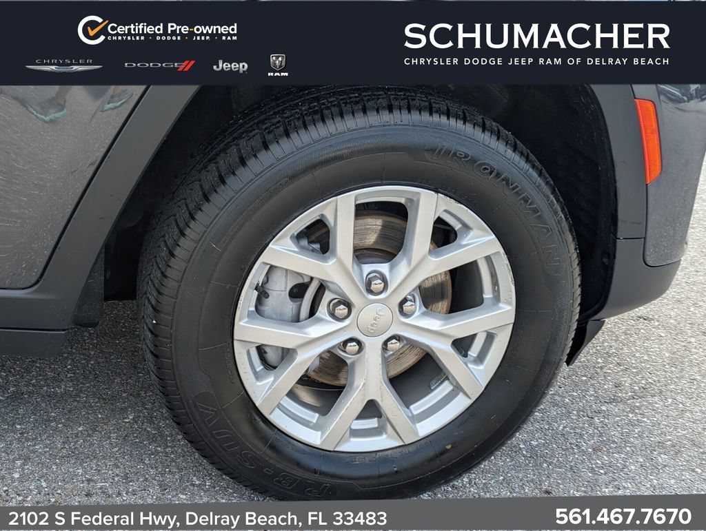 Certified 2024 Jeep Grand Cherokee Limited AWD/4WD image 9