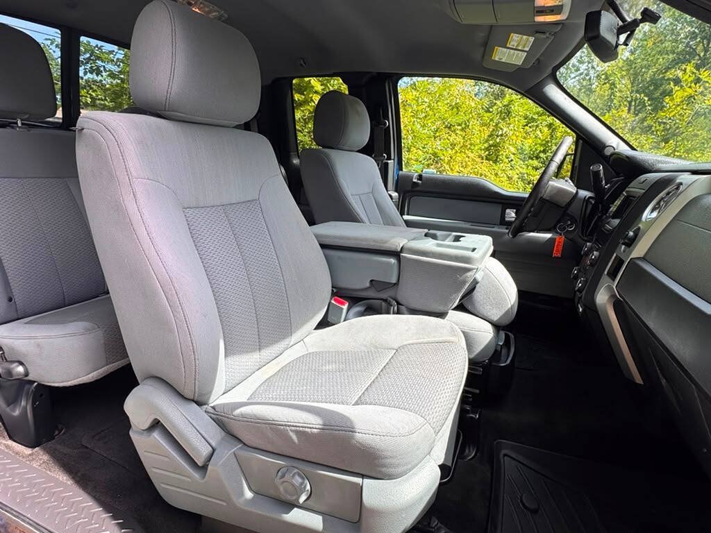 Used 2014 Ford F150 XLT w/ Equipment Group 302A Luxury AWD/4WD image 13