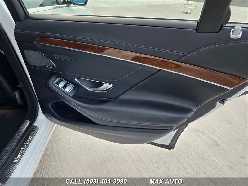 Used 2016 Mercedes-Benz S 550 S 550 Sedan 4D image 22