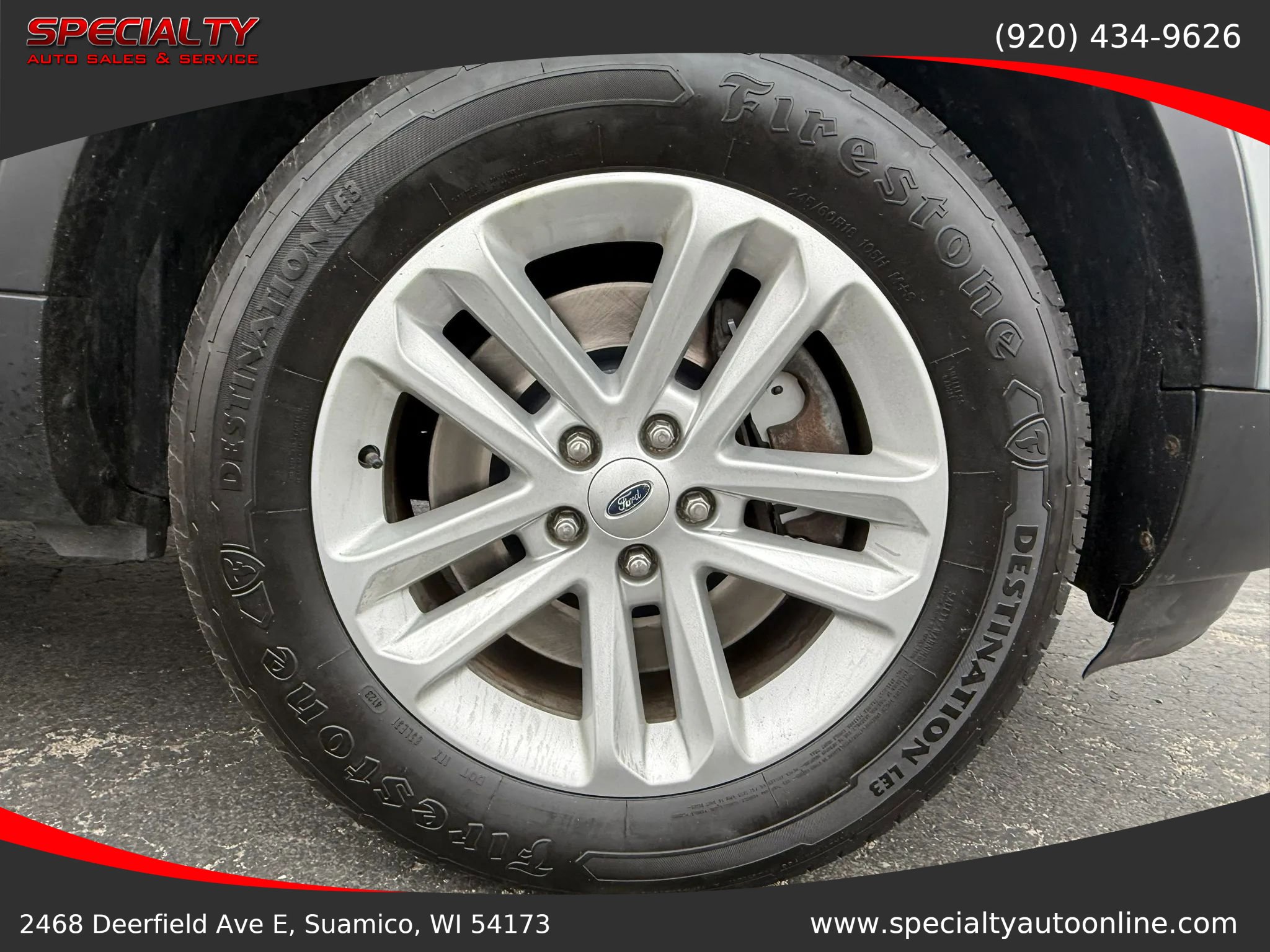 Used 2015 Ford Explorer XLT image 39