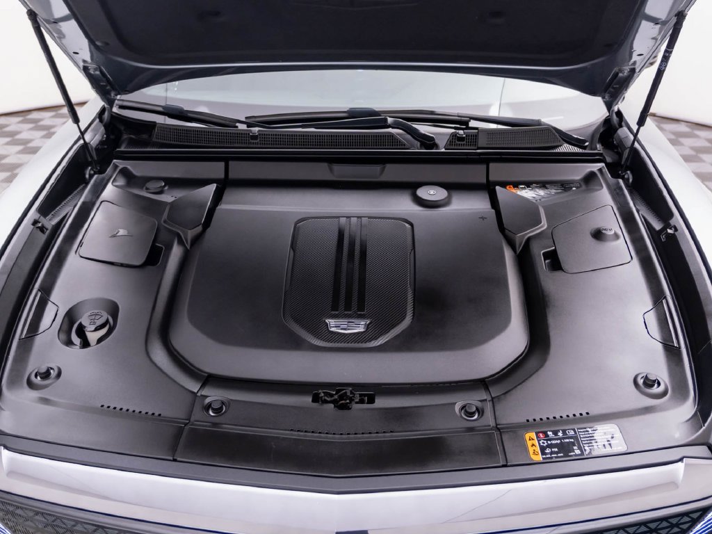 Used 2024 Cadillac Lyriq Sport AWD/4WD image 29