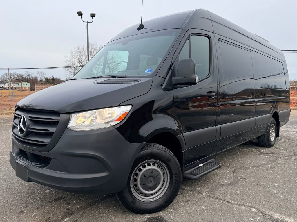 Used 2020 Mercedes-Benz Sprinter 3500 image 3