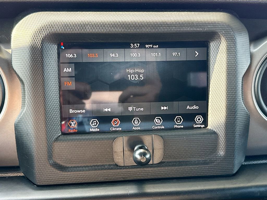 Used 2022 Jeep Wrangler Unlimited Sport image 16