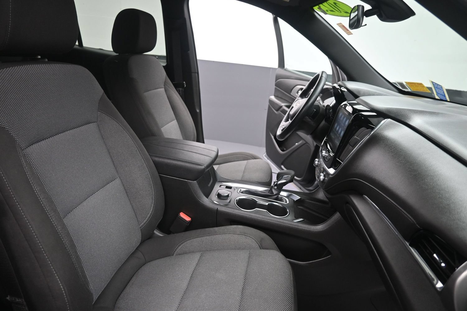 Used 2023 Chevrolet Traverse LT AWD/4WD image 44