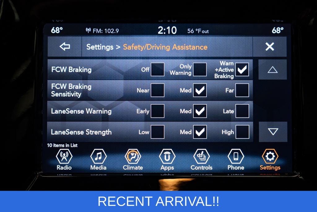 Used 2021 Jeep Compass Latitude w/ Sun and Sound Group image 19