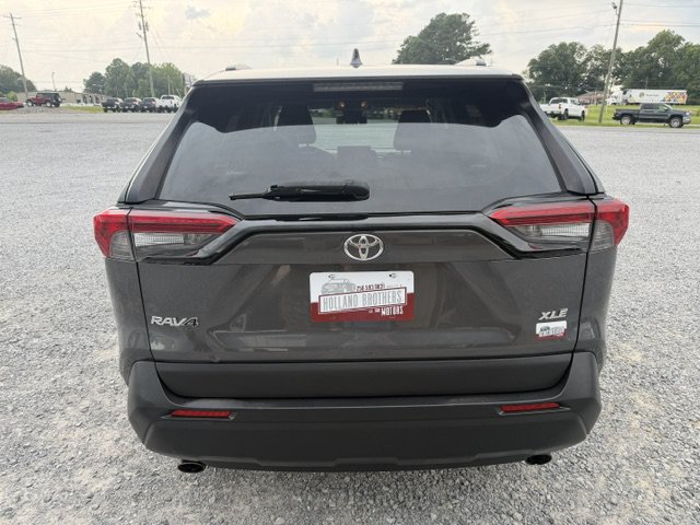 Used 2020 Toyota RAV4 XLE FWD image 6