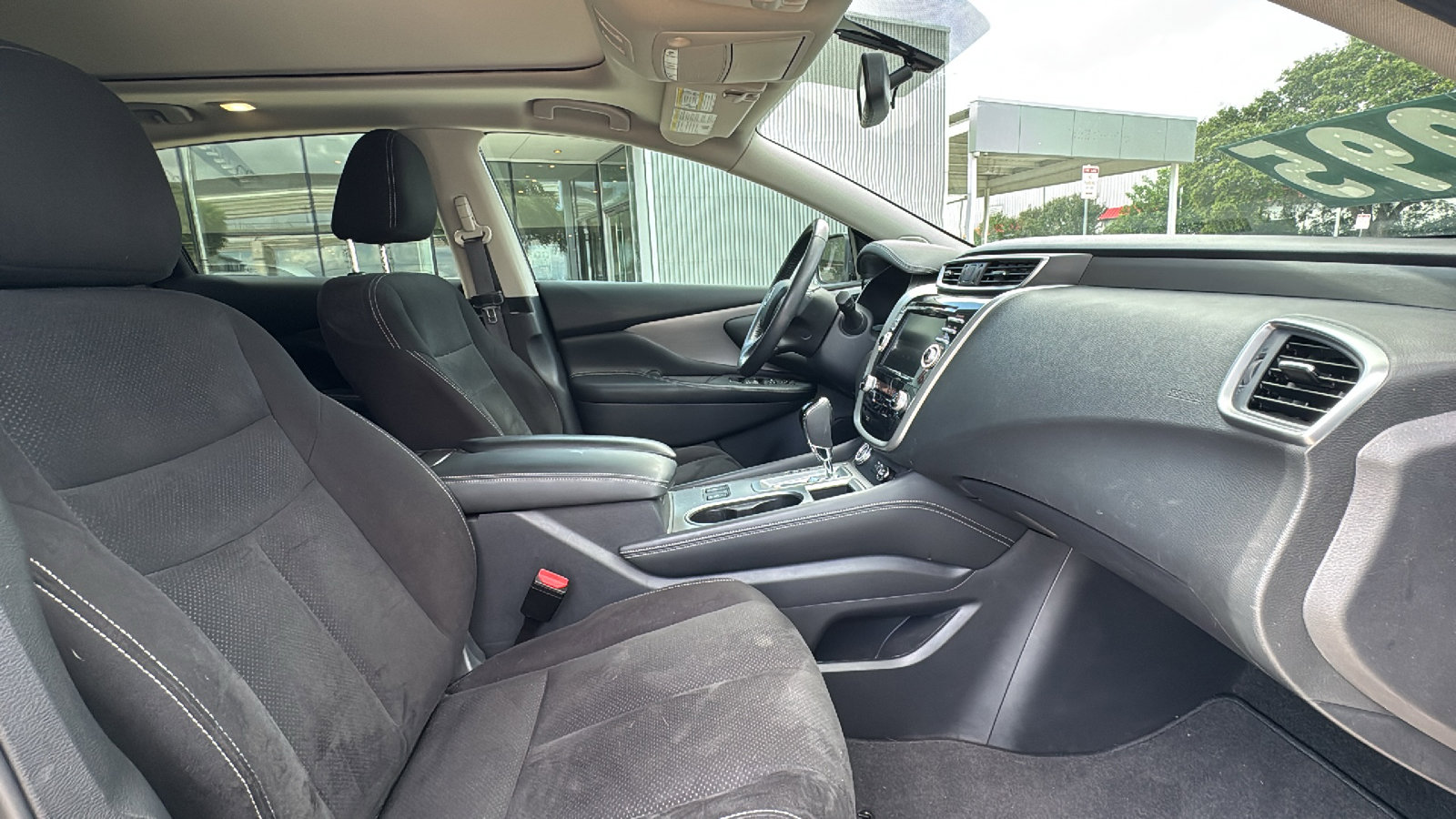 Used 2019 Nissan Murano SV w/ Premium Package FWD image 28
