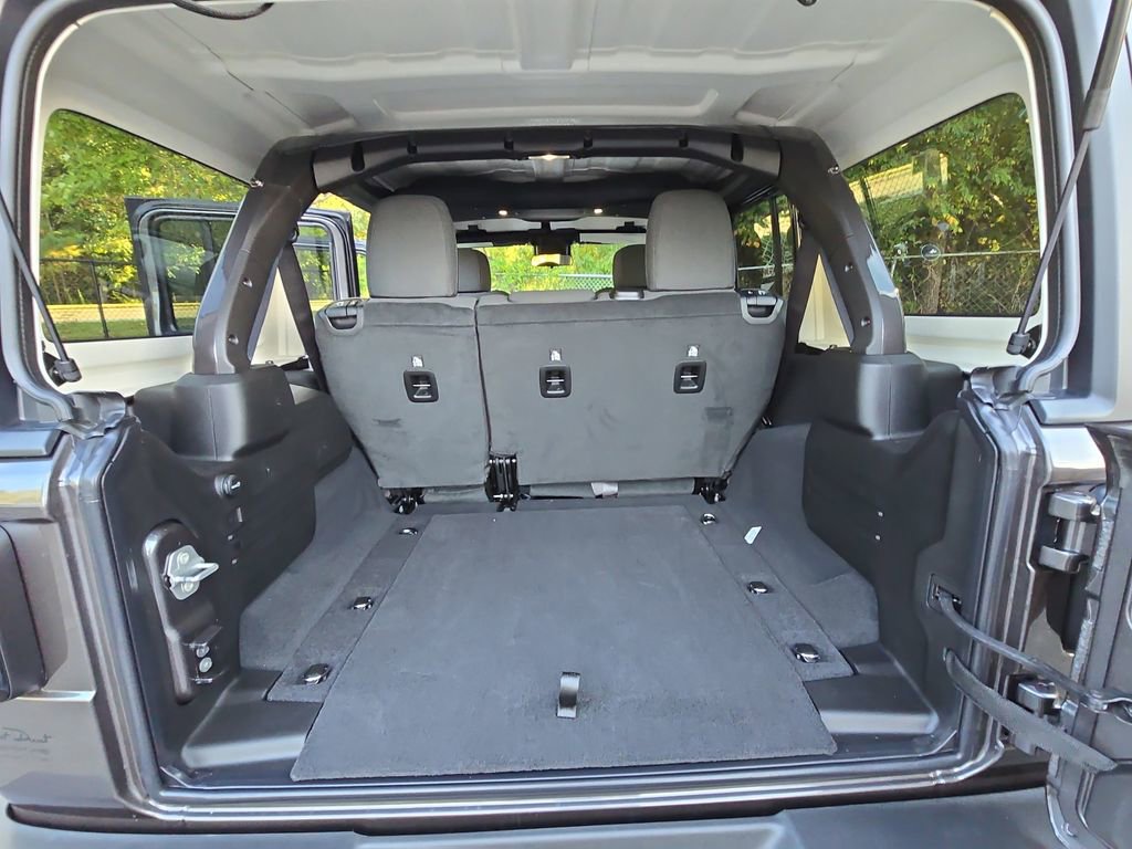 New 2025 Jeep Wrangler Sport S image 13