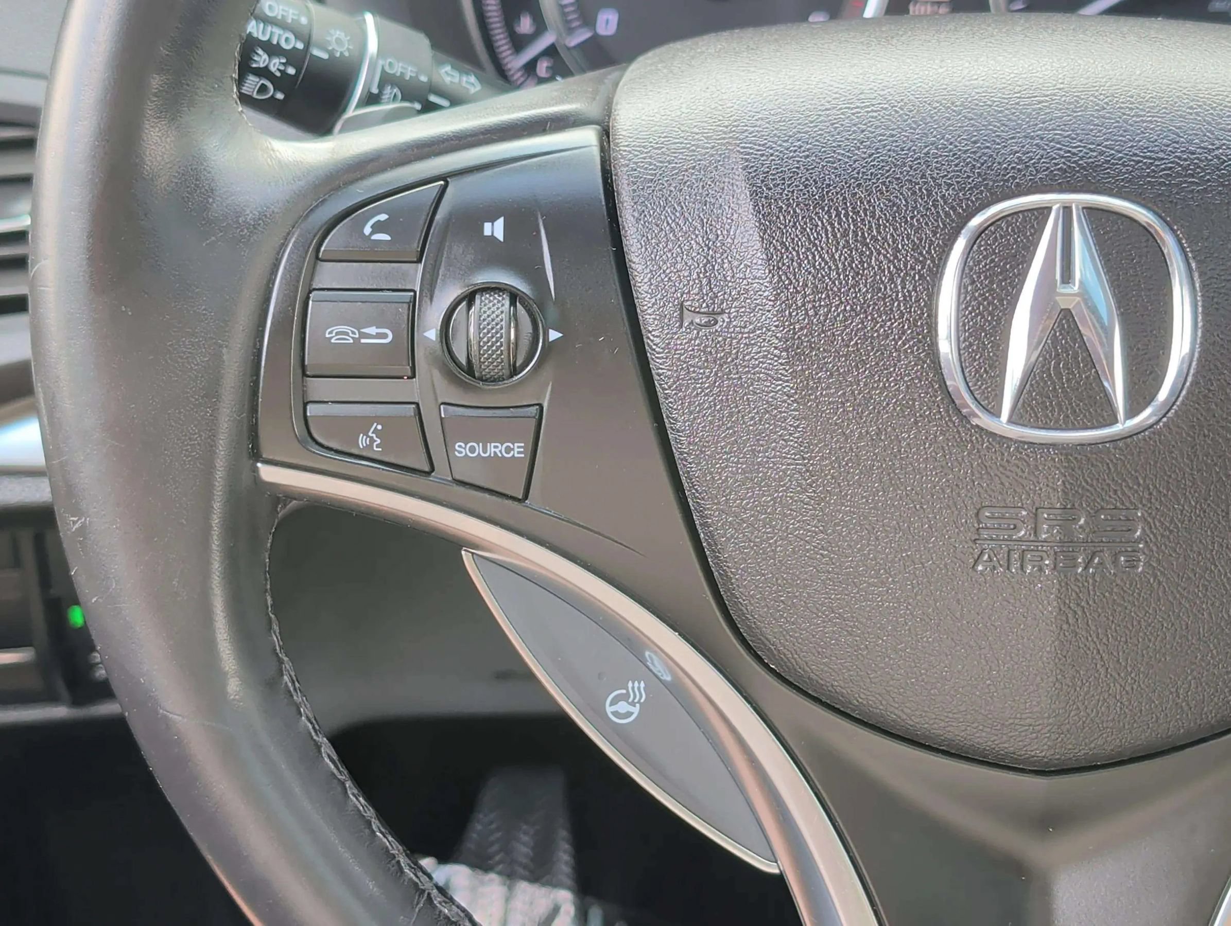 Used 2017 Acura MDX w/ Advance Package AWD/4WD image 25