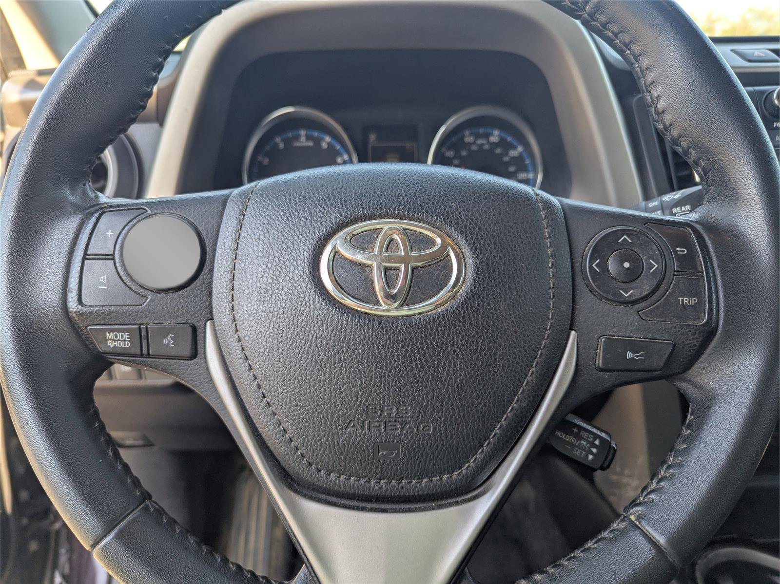 Used 2017 Toyota RAV4 Limited image 26