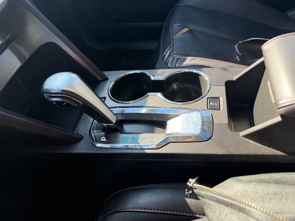 Used 2010 Chevrolet Equinox LT w/ Chrome Appearance Package image 22