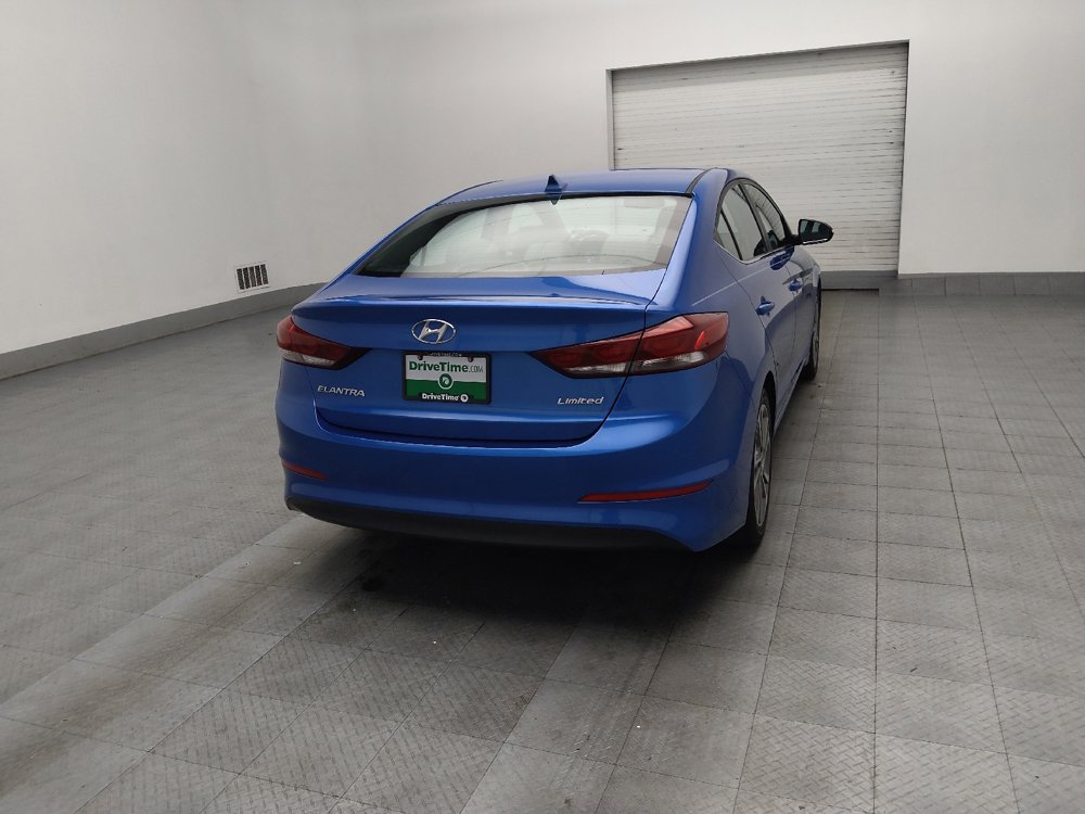 Used 2018 Hyundai Elantra Limited image 9