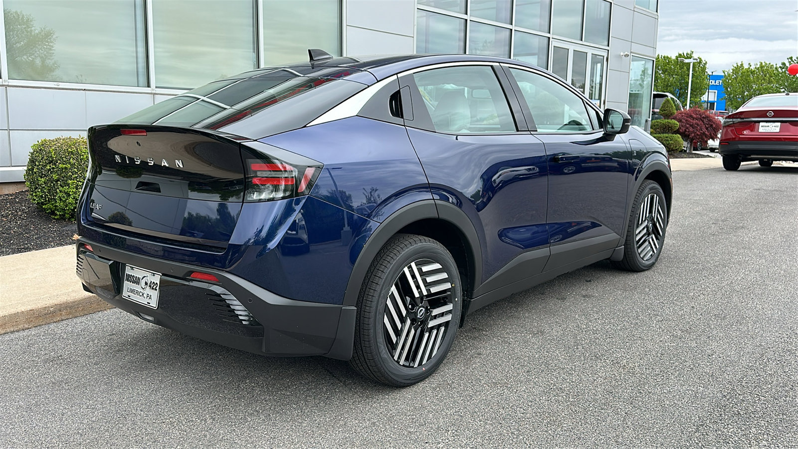 New 2026 Nissan Leaf SV+ w/ Floor Mat Package (SV+) FWD image 5