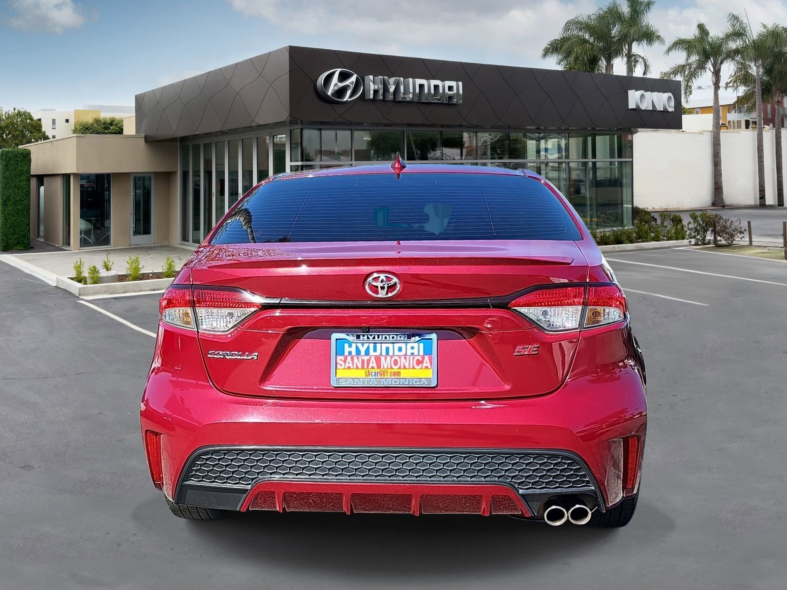 Used 2022 Toyota Corolla SE image 4