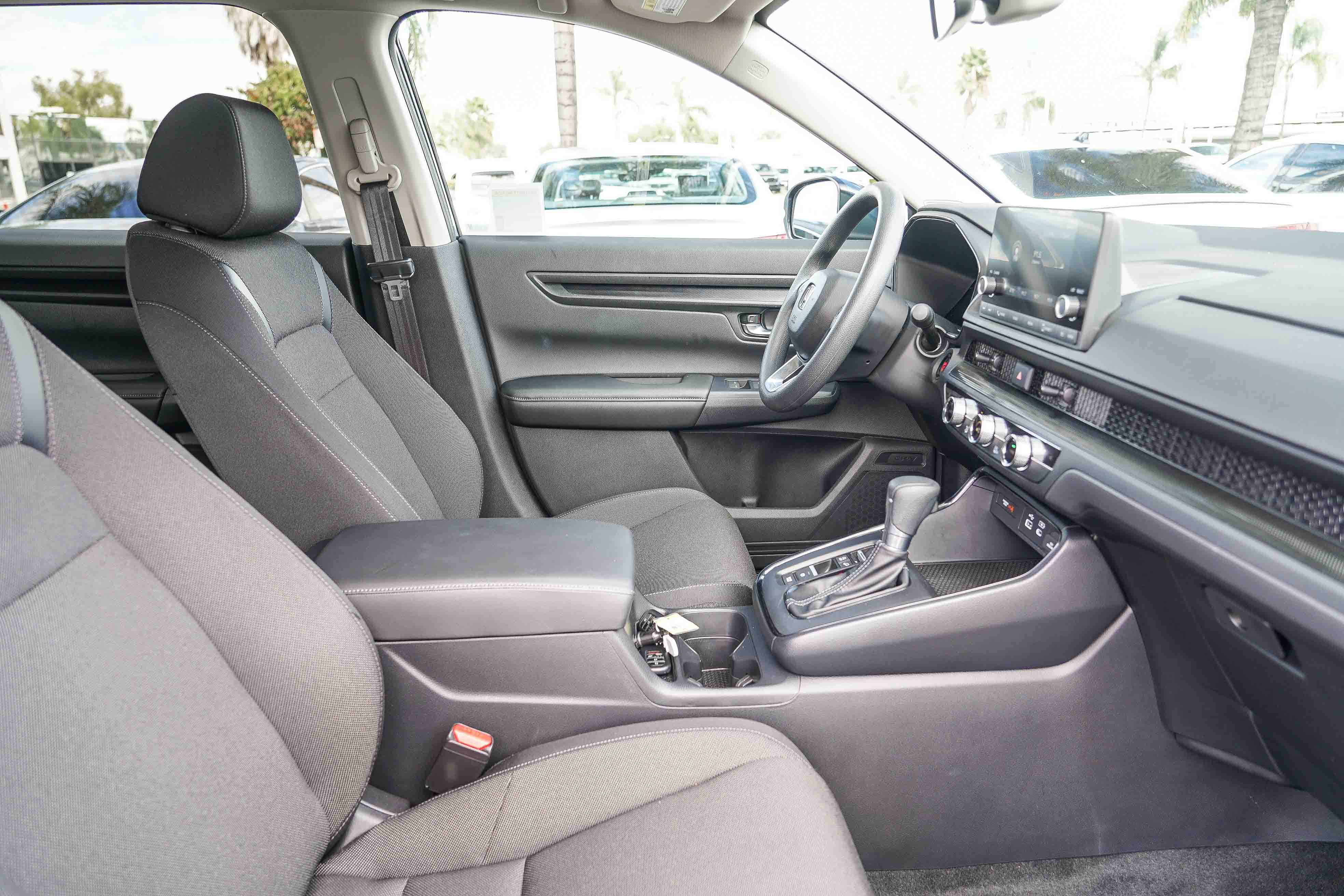 Used 2025 Honda CR-V EX image 21