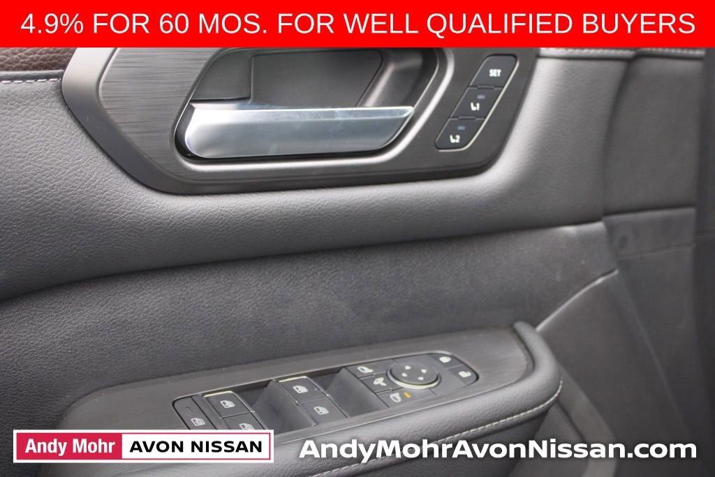 New 2026 Nissan Armada SL w/ Captain's Chari Seat Package image 13