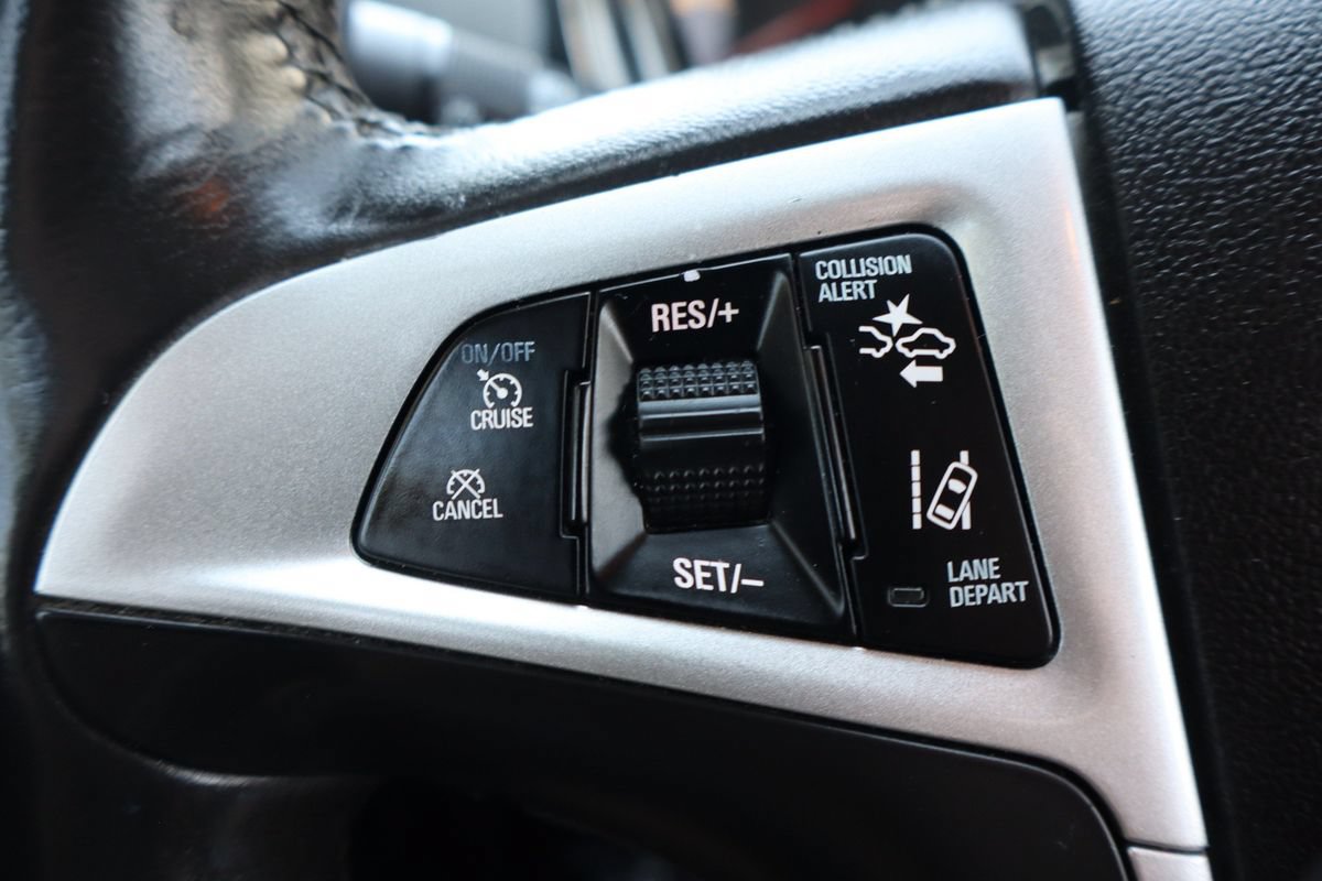 Used 2017 GMC Terrain SLE w/ Driver Alert Package I AWD/4WD image 28