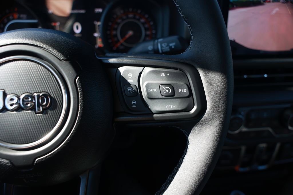 New 2026 Jeep Gladiator Sport image 18