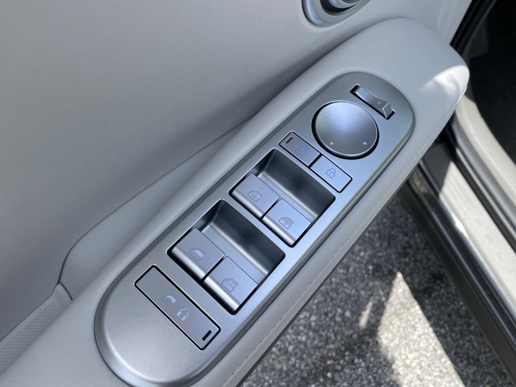 New 2026 Hyundai Palisade FWD Hybrid image 18