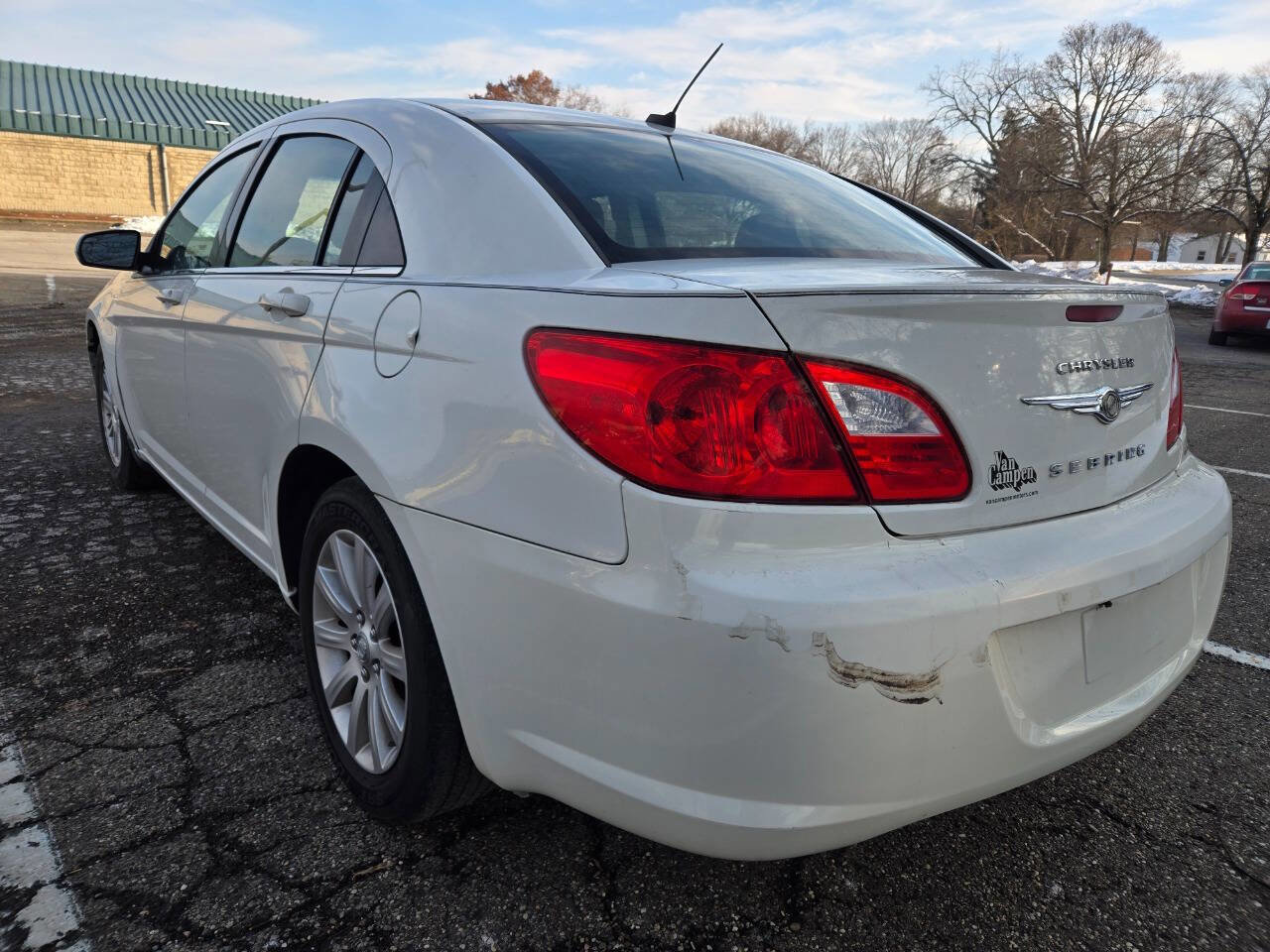 Used 2010 Chrysler Sebring Limited image 5