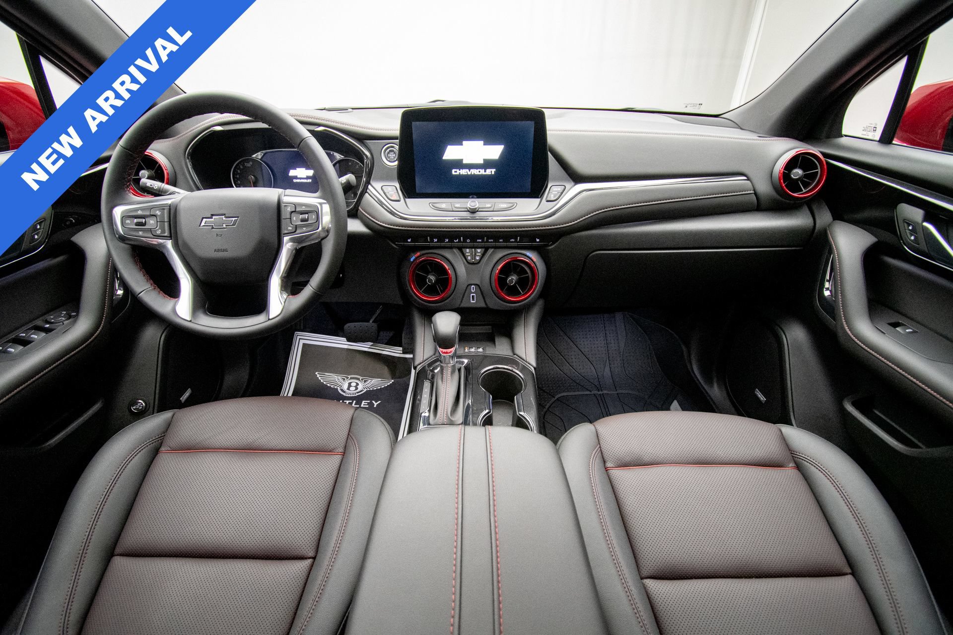 Used 2025 Chevrolet Blazer RS w/ Driver Confidence II Package AWD/4WD image 10