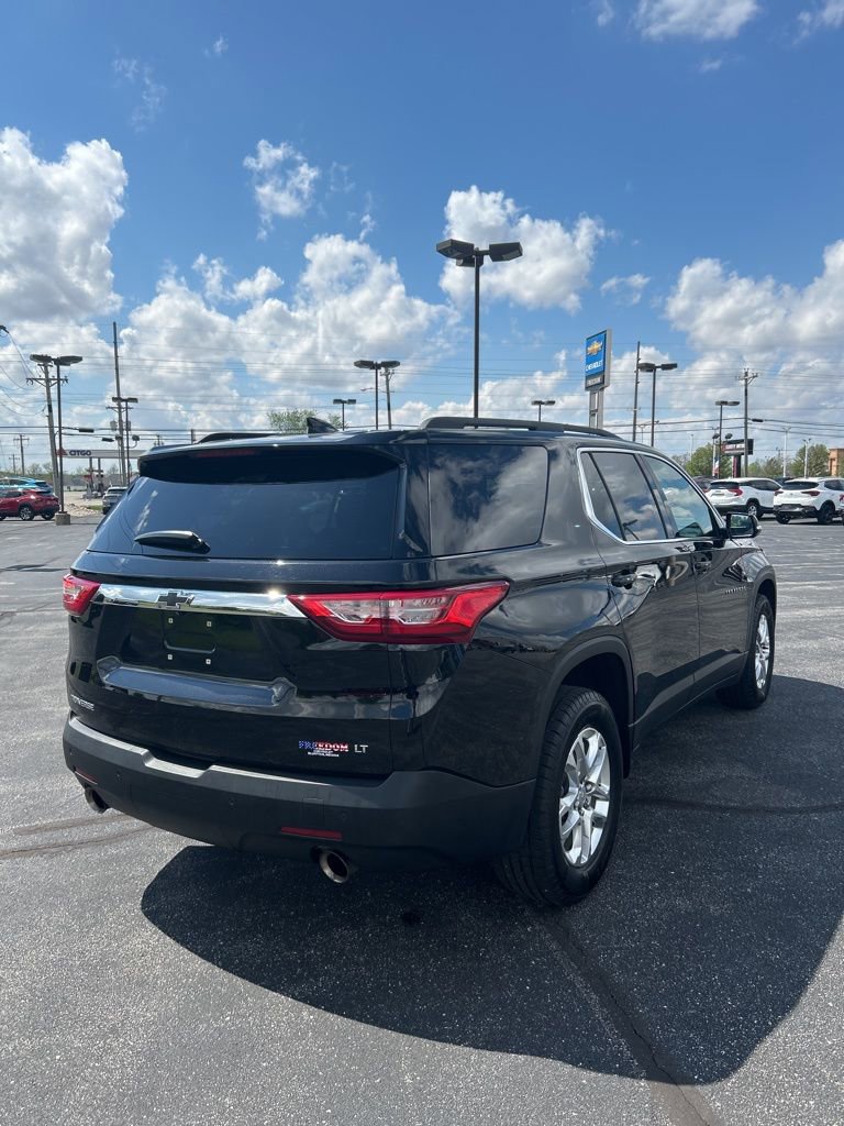 Used 2020 Chevrolet Traverse LT FWD image 18