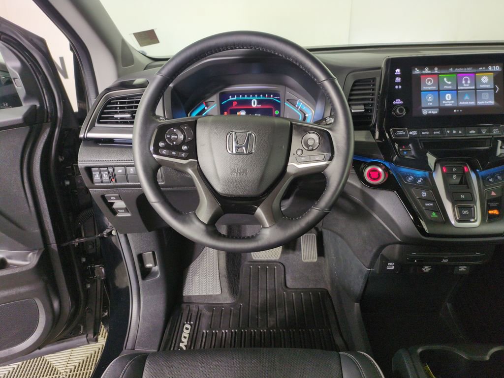 Used 2024 Honda Odyssey Elite image 17