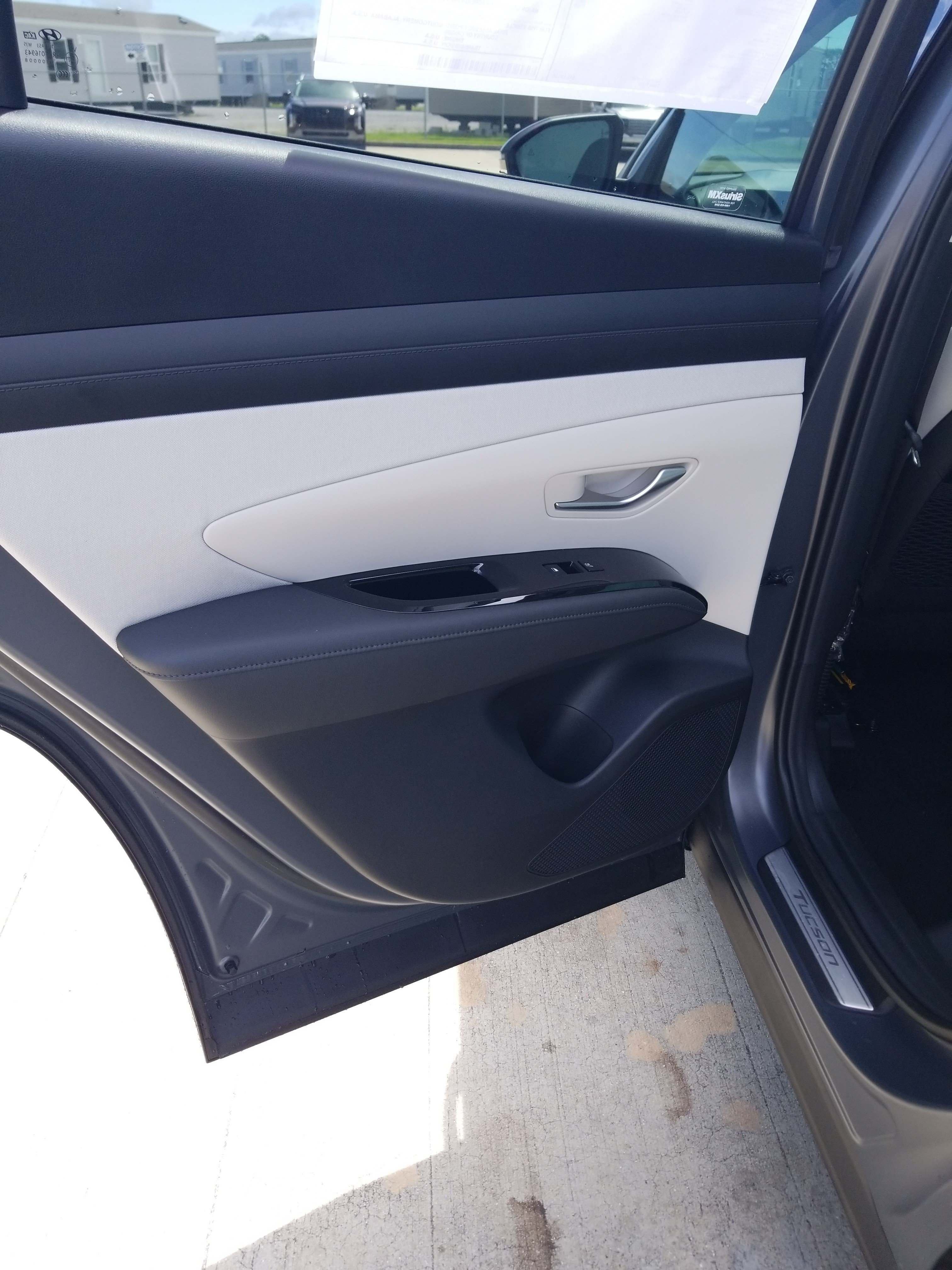 New 2026 Hyundai Tucson Limited FWD image 17
