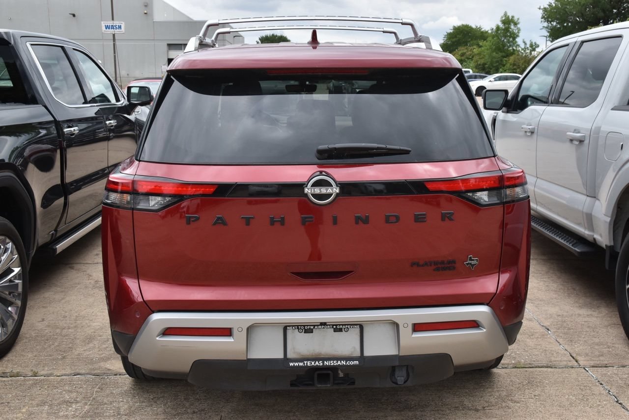 Used 2023 Nissan Pathfinder Platinum AWD/4WD image 6