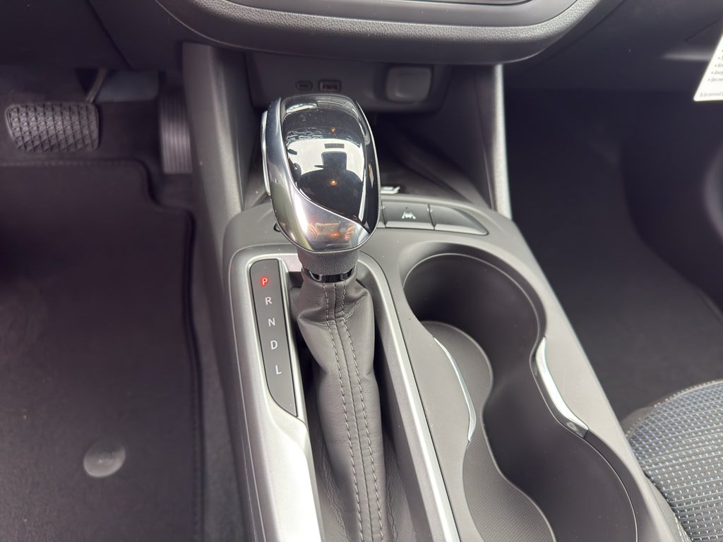 New 2026 Buick Envista Sport Touring w/ Convenience I Package FWD image 10