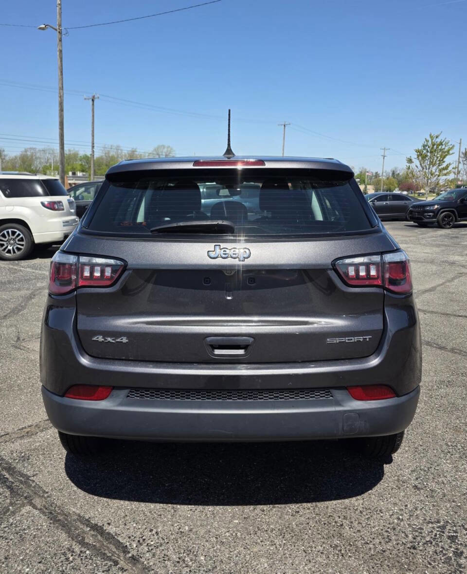 Used 2020 Jeep Compass Sport AWD/4WD image 13