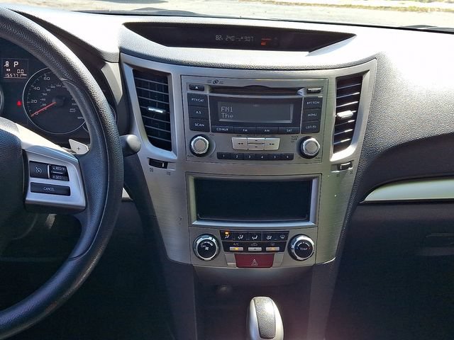 Used 2014 Subaru Legacy 2.5i w/ Alloy Wheel Package AWD/4WD image 17
