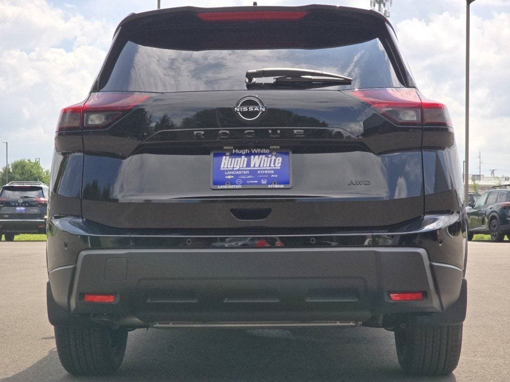 New 2026 Nissan Rogue Dark Armor AWD/4WD image 11