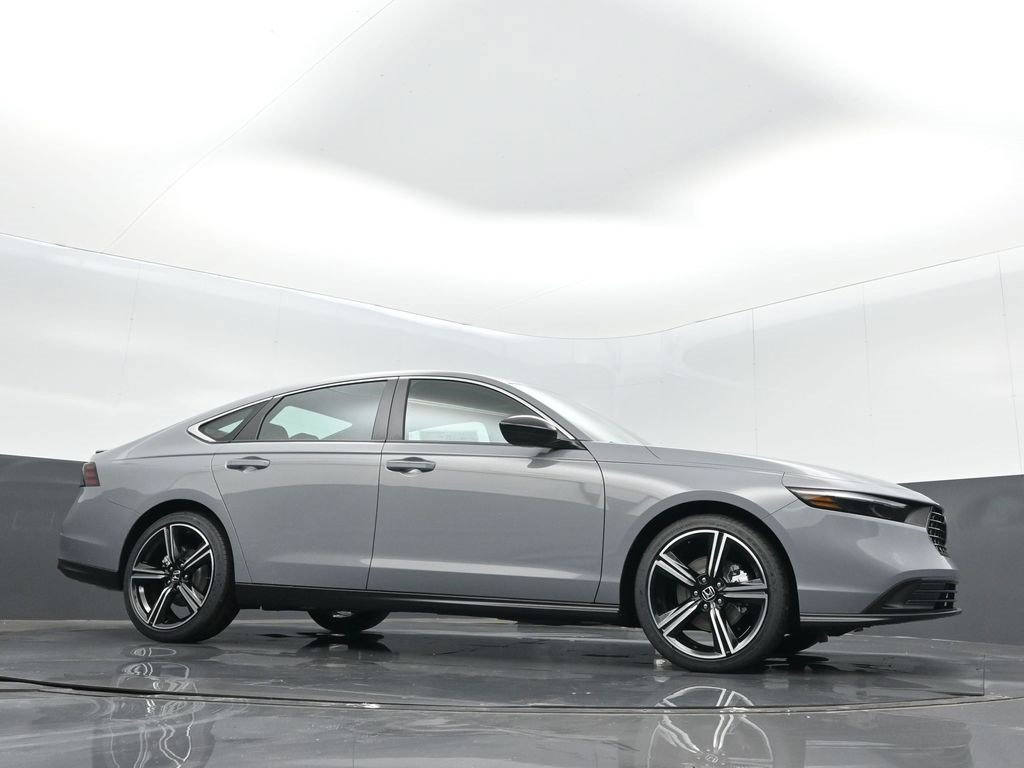 New 2025 Honda Accord Sport image 29