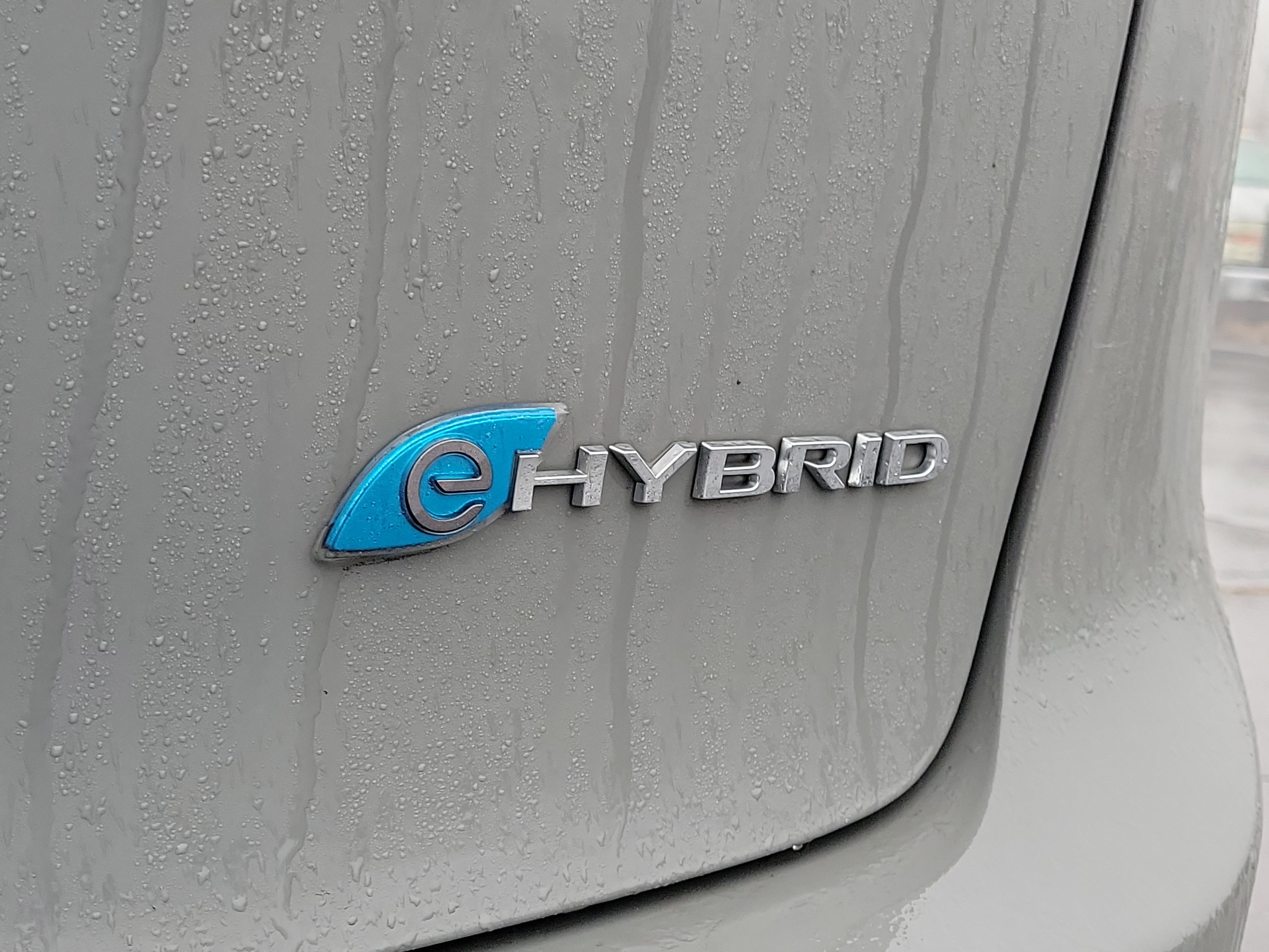 Used 2023 Chrysler Pacifica Touring-L FWD image 7