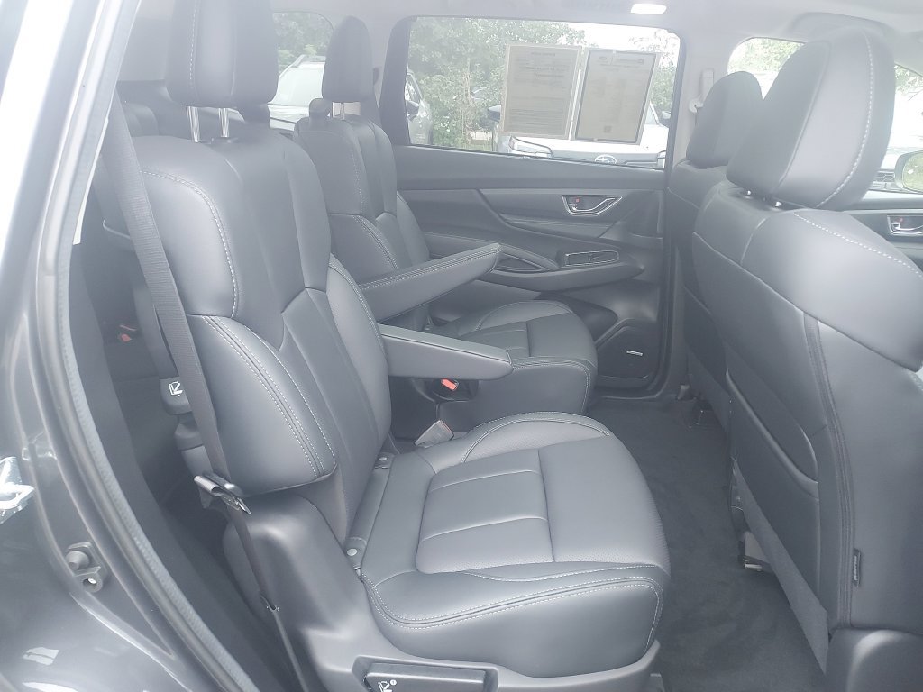 Used 2025 Subaru Ascent Limited AWD/4WD image 36